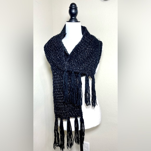 Women’s Black w Silver Lurex Metallic Fringed Knit Scarf Wrap from Renee’s NYC - Picture 6 of 7